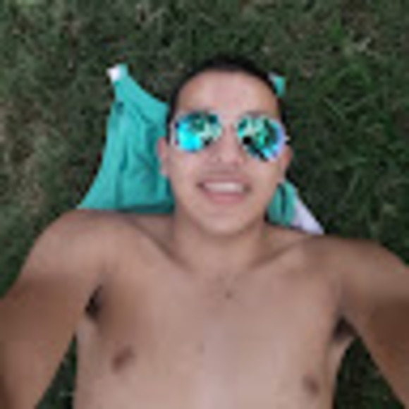 Meet your Posher, Alex - Picture 1 of 1